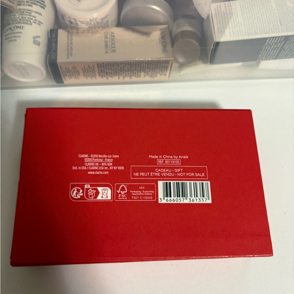 Clarins FACIAL ROLLER - Picture 4 of 4